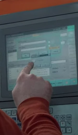 Extreme Sports Mountain Climbing